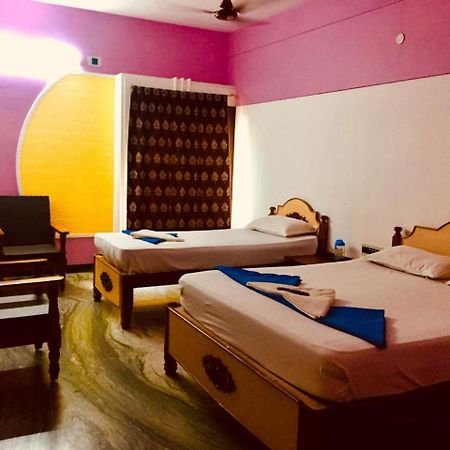 Arunaalaya Residency Hotell Tiruvannāmalai Eksteriør bilde