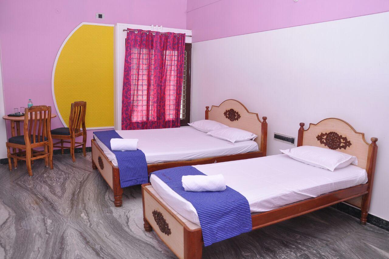 Arunaalaya Residency Hotell Tiruvannāmalai Eksteriør bilde